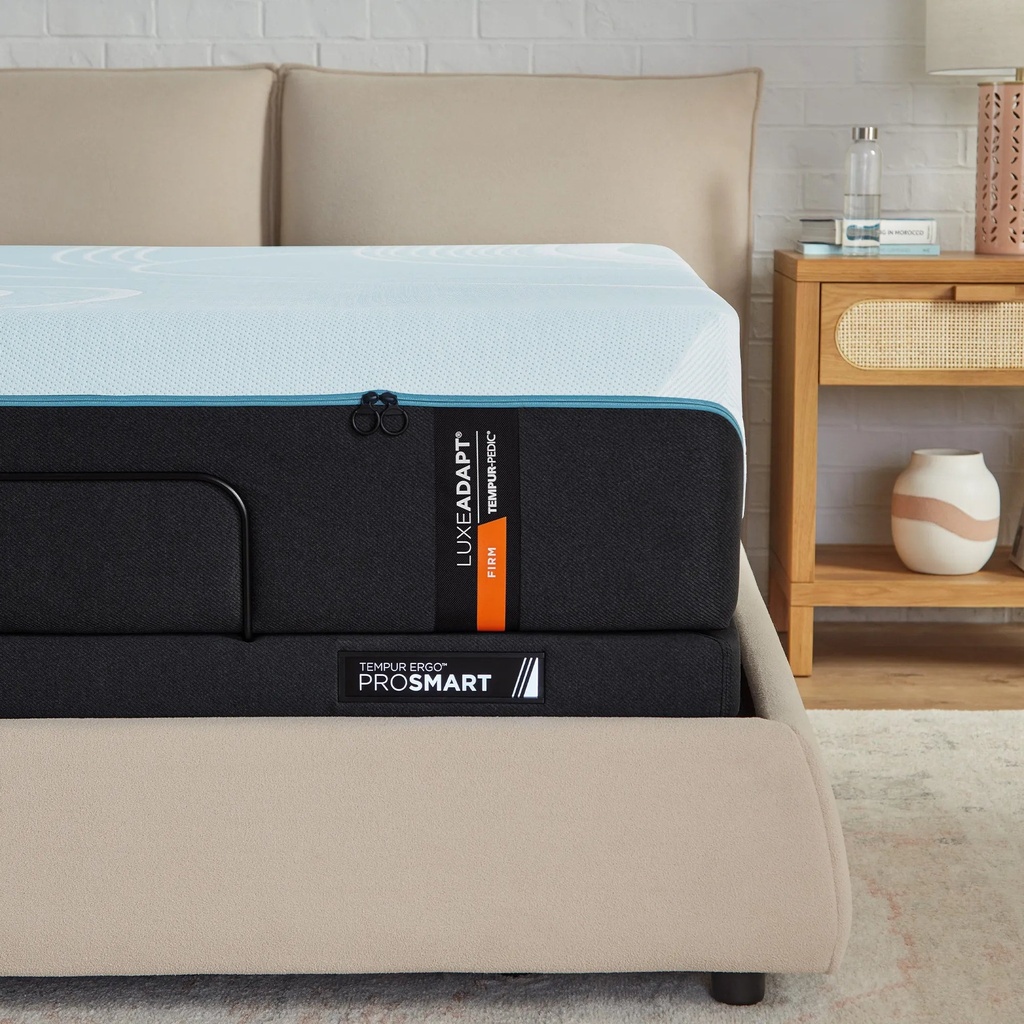 TEMPUR-LuxeAdapt® Firm Mattress — view 10