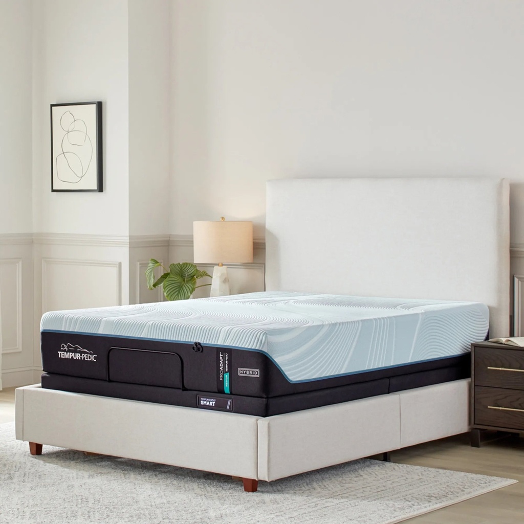TEMPUR-ProAdapt® Medium Hybrid Mattress — view 6